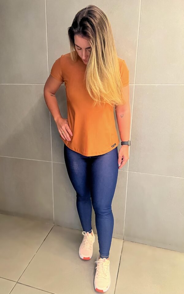 Babylook Básica Canela