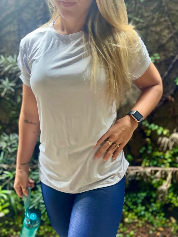 Blusa Visgo Franzidos Azul Céu - Imagem 2